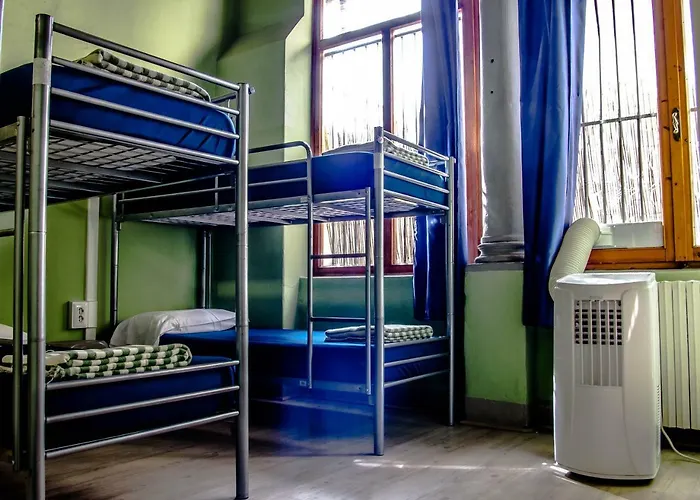 Hostel Santa Monaca